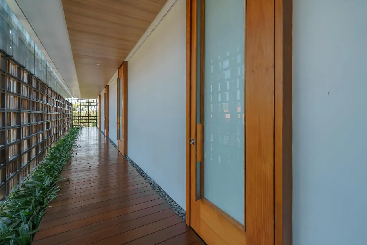 Beyond The Sea - Luxe Sea View Villa In Jimbaran